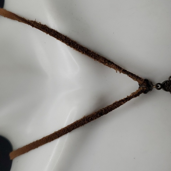 Premier designs leather chandelier dangle necklace N3324 - Picture 3 of 3